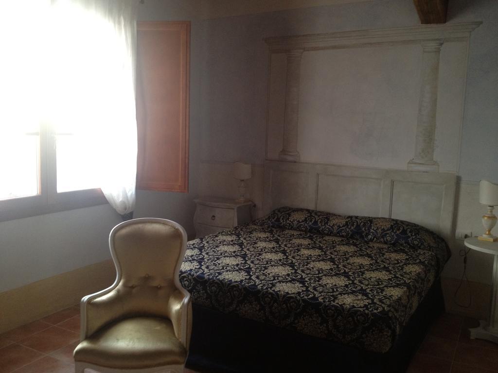La Locanda Di Ortimino Montespertoli Bilik gambar